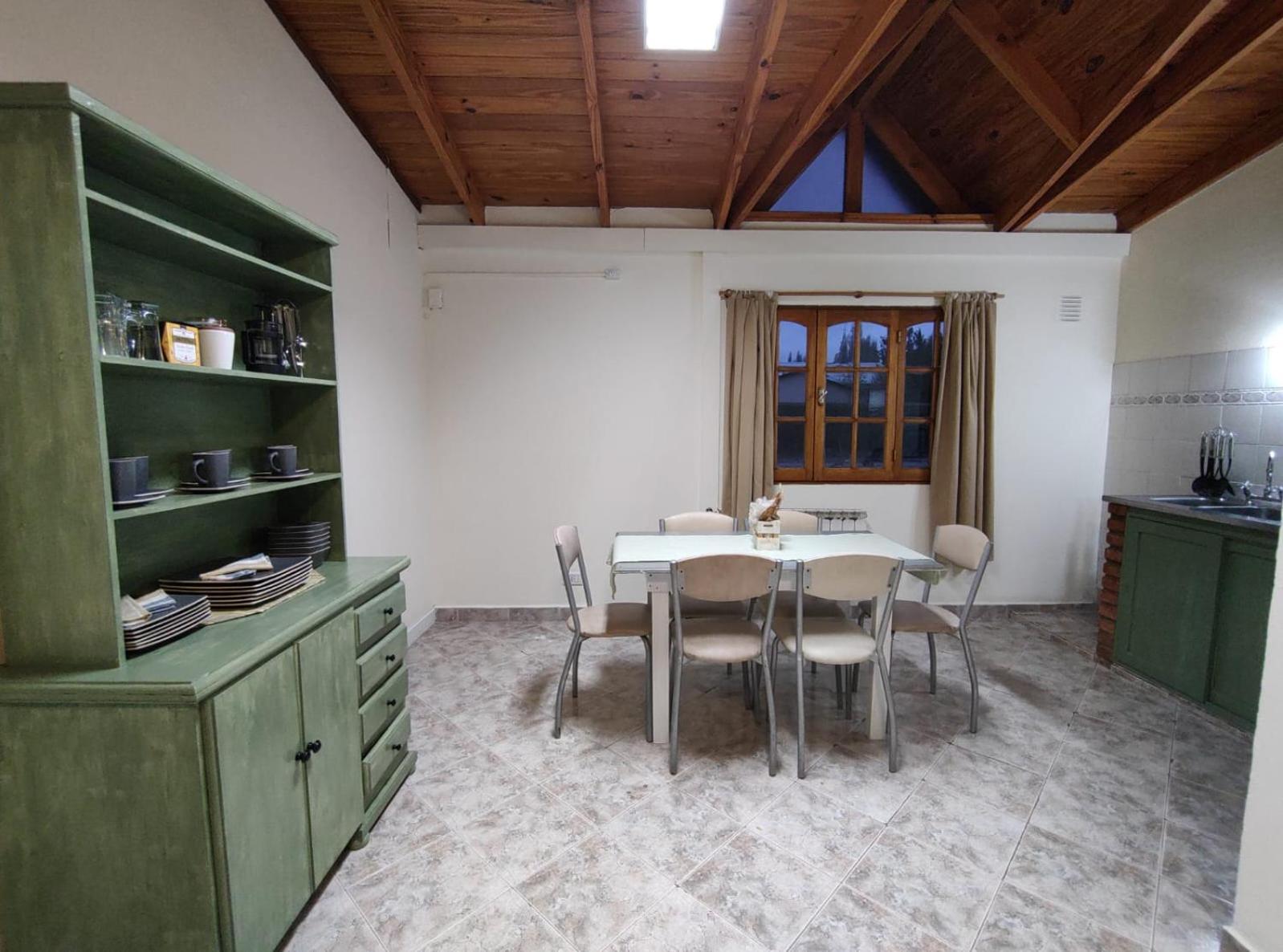 Oliva Hosteria Y Apart El Calafate Extérieur photo
